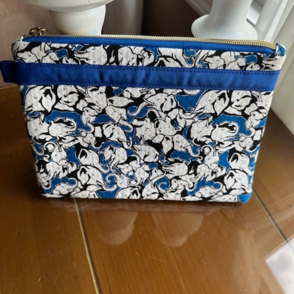 NWOT Carolina Herrera Neiman Marcus Cosmetic Bag with Blue Elephant Print Padded